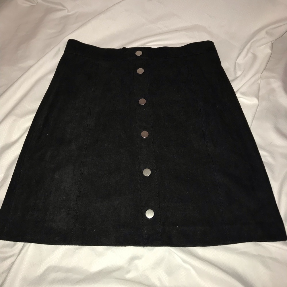 Black skirt